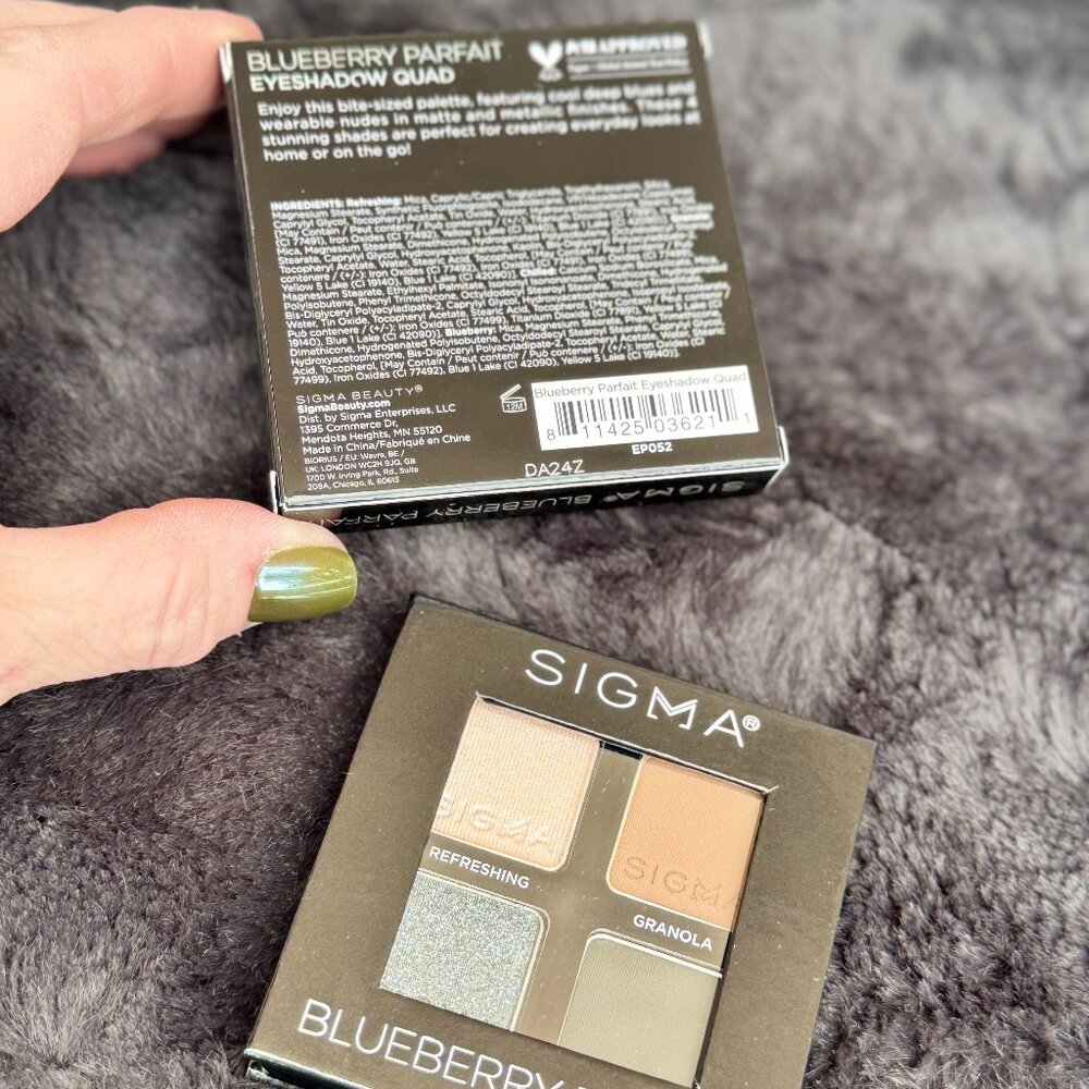 BRAND NEW! 2 Sigma Eyeshadow Palettes - Sigma x Angela Bright and Sigma Blueber - Picture 8 of 8